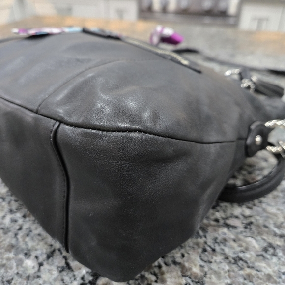 Coach Daisy Mia Black Leather Handbag - Picture 13 of 17